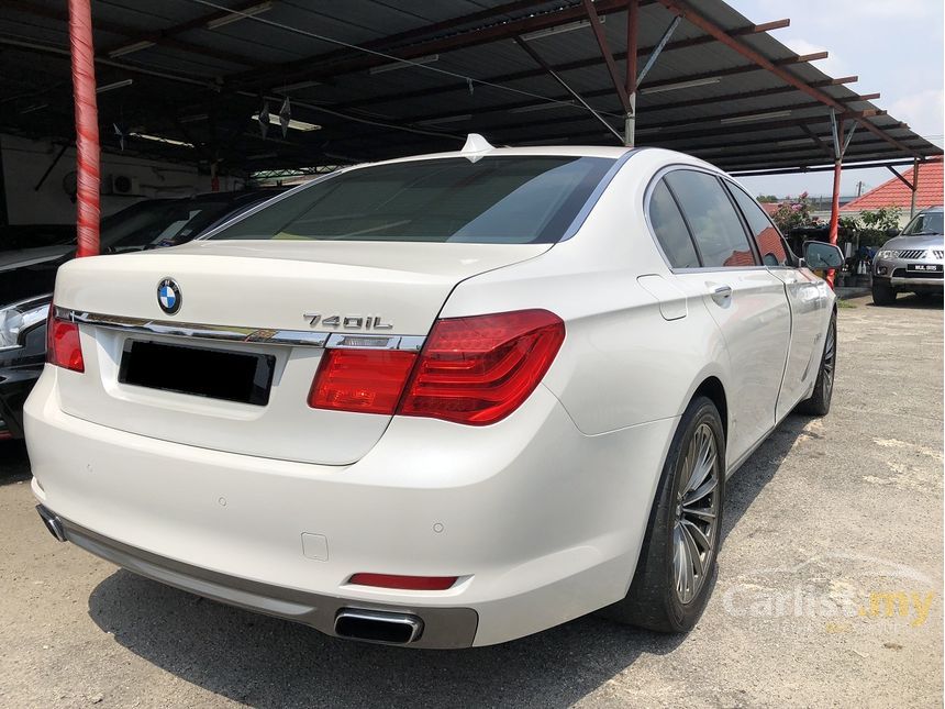 Bmw 740li 2010