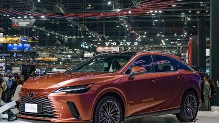 Lexus เปิดตัวรถรุ่นในตำนาน RX 450h+ PHEV ในงาน Motor Expo 2022