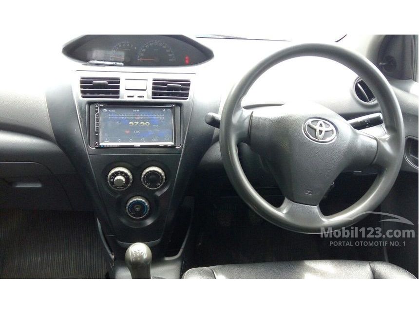  Cari  Gambar Mobil  Vios  2011