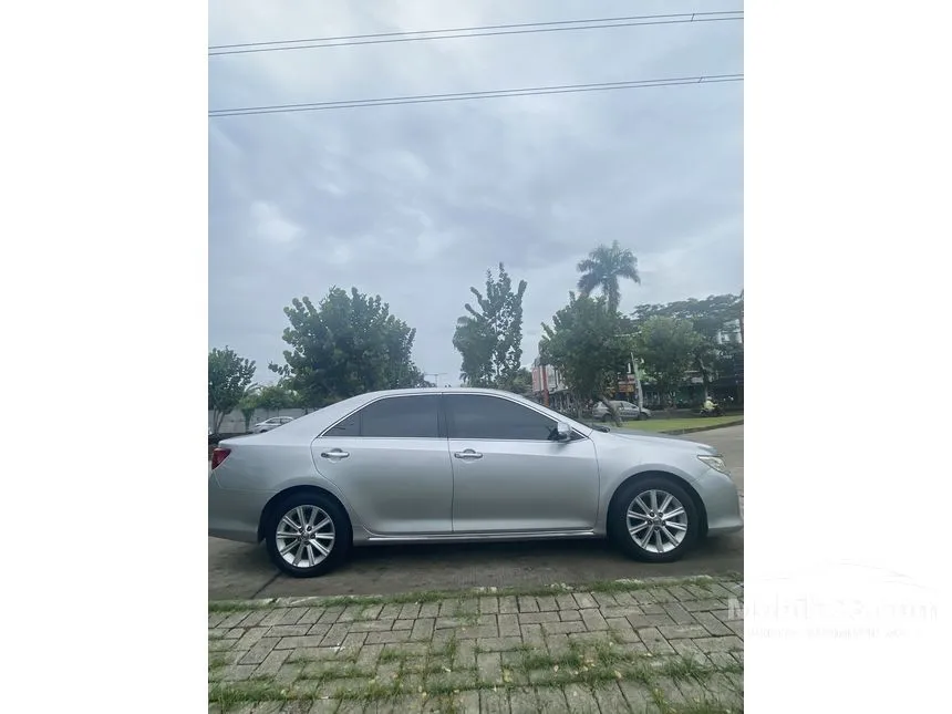 2013 Toyota Camry V Sedan