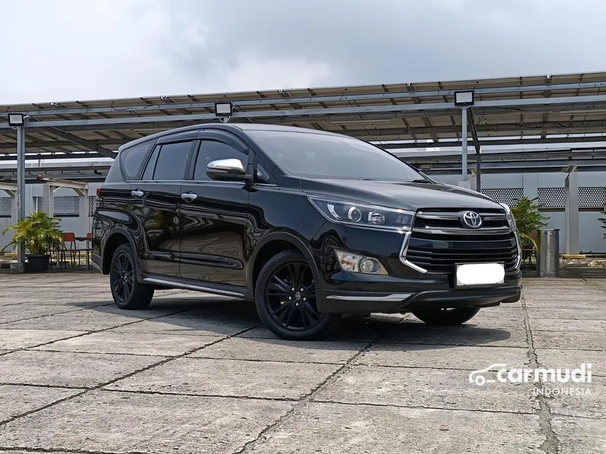 2019 Toyota Kijang Innova Venturer MPV