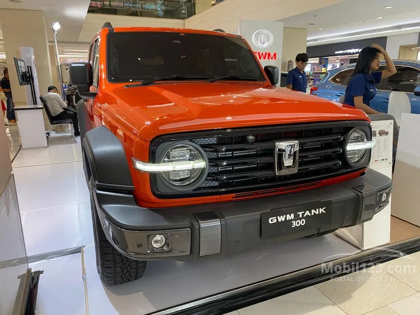 Jual Mobil GWM Tank 2024 HEV 300 2.0 di Sulawesi Selatan Automatic Wagon Merah Rp 828.888.888