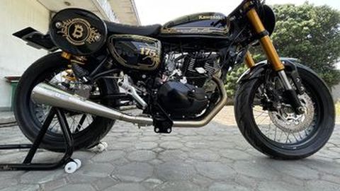 Modifikasi Kawasaki W175 Bertema Bitcoin