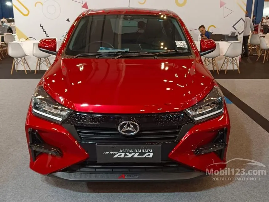 Jual Mobil Daihatsu Ayla 2024 R ADS 1.2 di Banten Automatic Hatchback Merah Rp 140.300.000