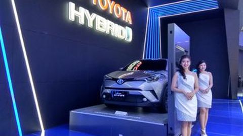 Harga Toyota C-HR Hybrid Mulai Jadi Pembicaraan