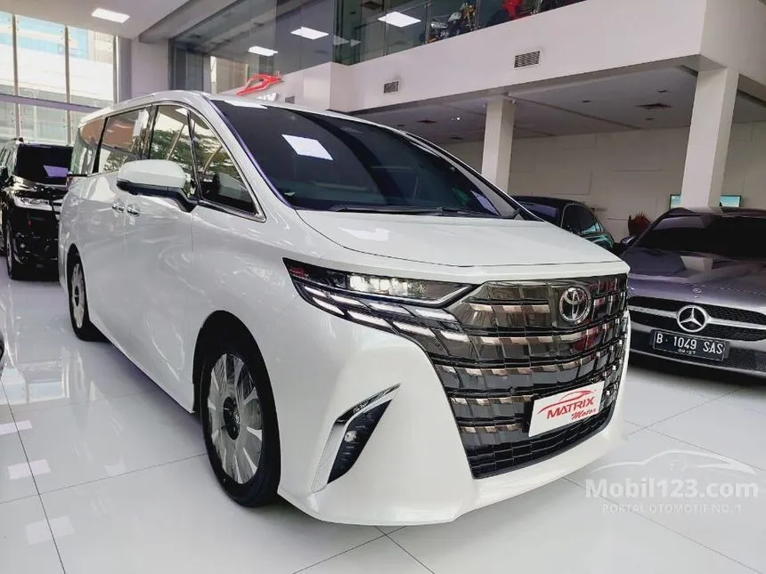 Jual Mobil Toyota Alphard 2023 HEV 2.5 di DKI Jakarta Automatic MPV Putih Rp 1.820.000.000