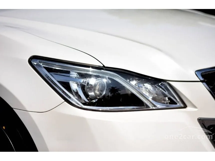 2014 Toyota CROWN Athlete S Sedan