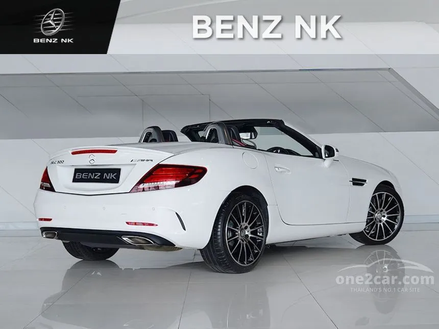 2018 Mercedes-Benz SLC300 AMG Dynamic Convertible