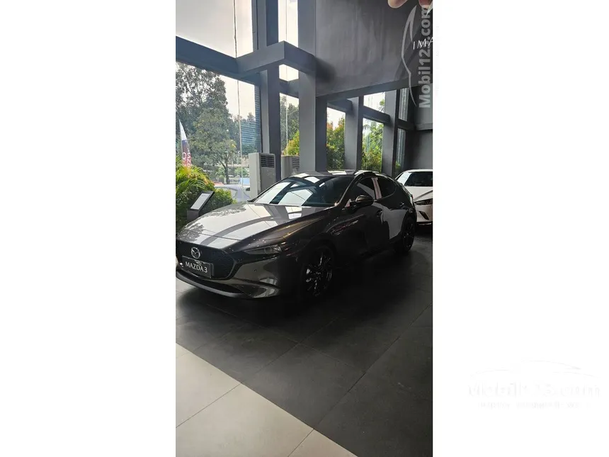 Jual Mobil Mazda 3 2024 SKYACTIV