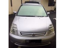 2001 Honda Stream 2.0 MPV Minivans