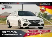 2019 Mercedes-Benz C300 2.0 AMG Line Sedan odo low GARANSI BEBAS TABRAK BANJIR