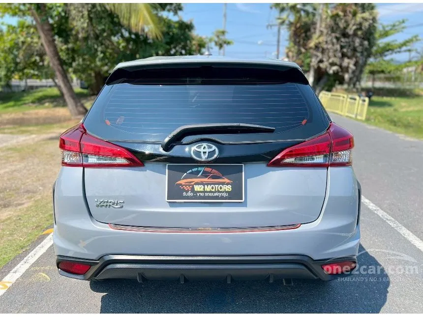 2023 Toyota YARIS Sport Hatchback
