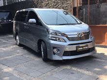 2012 Toyota Vellfire 2.4 ZG Van Wagon
