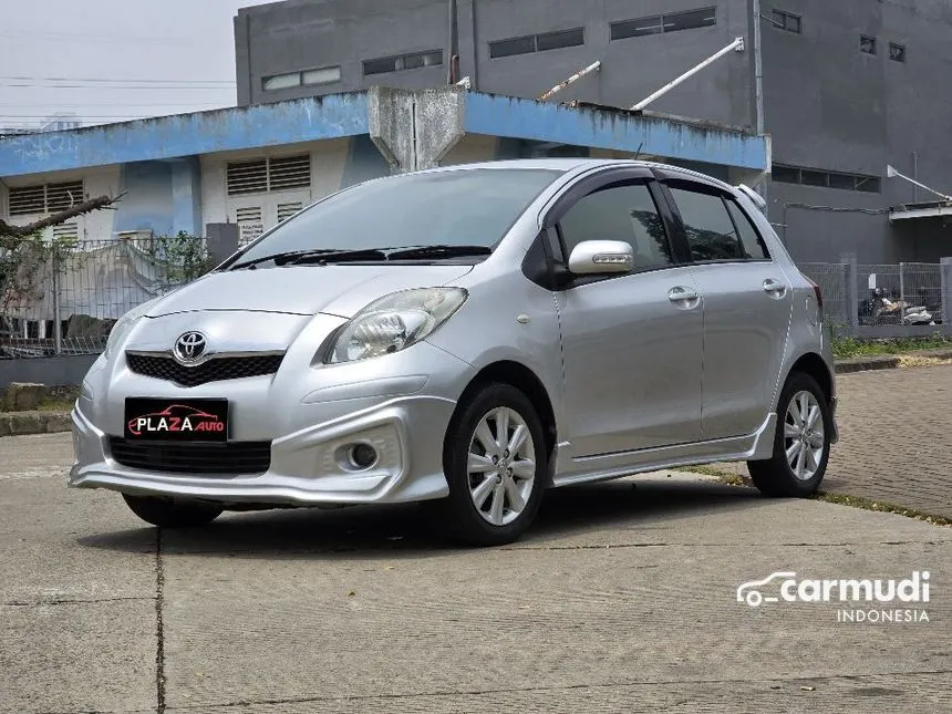 2012 Toyota Yaris E Hatchback