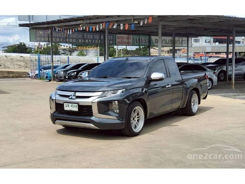 2020 Mitsubishi TRITON GLX Mega Cab Pickup