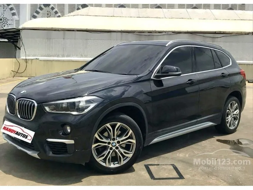 Jual Mobil BMW X1 2017 sDrive18i xLine 1.5 di Banten Automatic SUV Hitam Rp 319.000.000