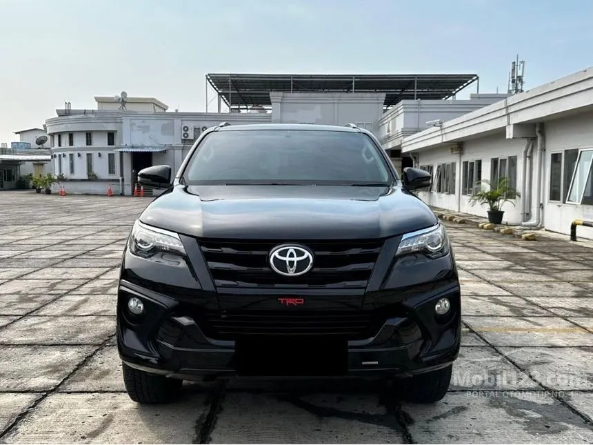 2017 Toyota Fortuner TRD 4X2 SUV