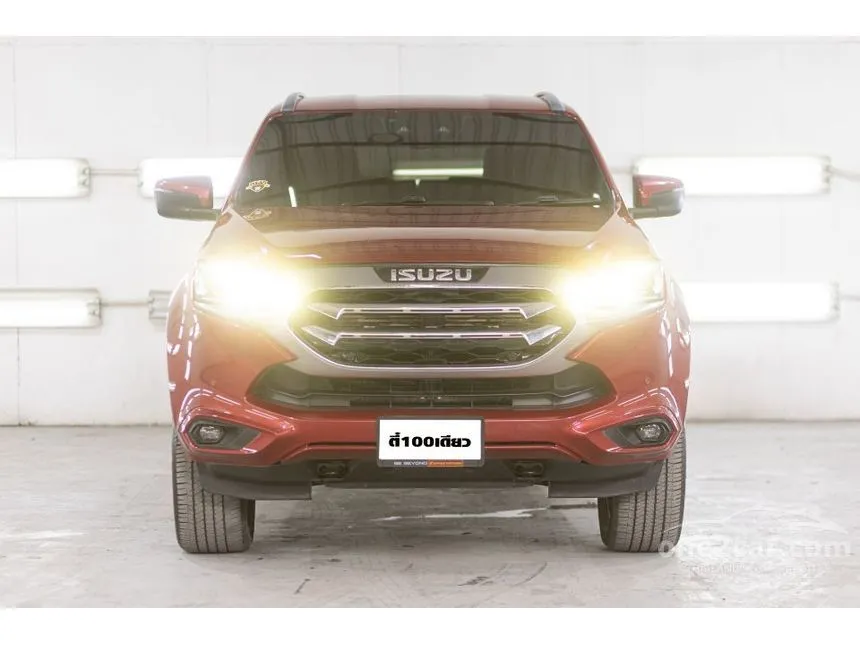2022 Isuzu MU-X Ultimate SUV