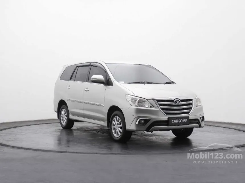 Jual Mobil Toyota Kijang Innova 2014 V 2.0 di Jawa Barat Automatic MPV Silver Rp 170.000.000