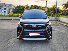 2018 Toyota Voxy 2.0 R80 Wagon kilometer 15 ribuan pajak panjang