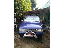 1994 Isuzu Panther 2.3 2.3 Manual MPV Minivans