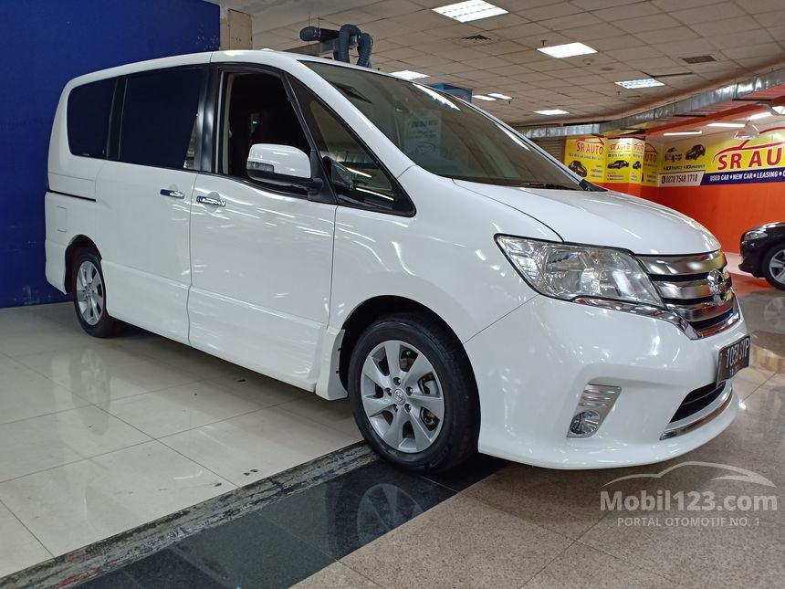 Jual Mobil Nissan Serena 2013 Panoramic 2.0 di DKI Jakarta 