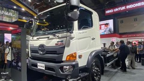 Hino Indonesia Meresmikan Uji KIR Swasta dan Meneguhkan Komitmen Layanan Berkualitas