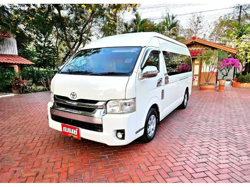 2017 Toyota HIACE D4D Van