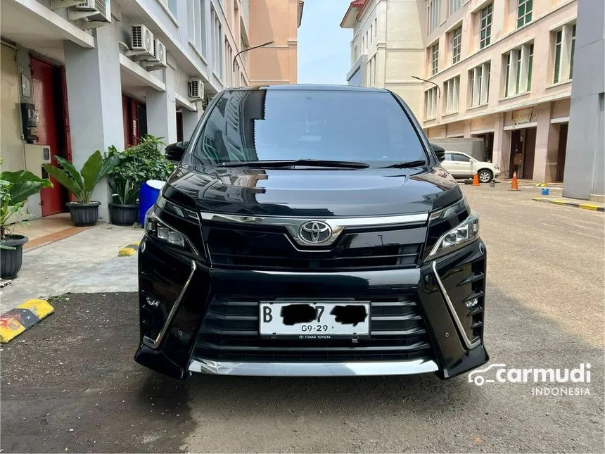 2019 Toyota Voxy Wagon