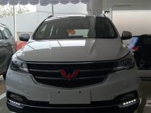 DP 4 jutaan Wuling Cortez 1,8 L Lux+