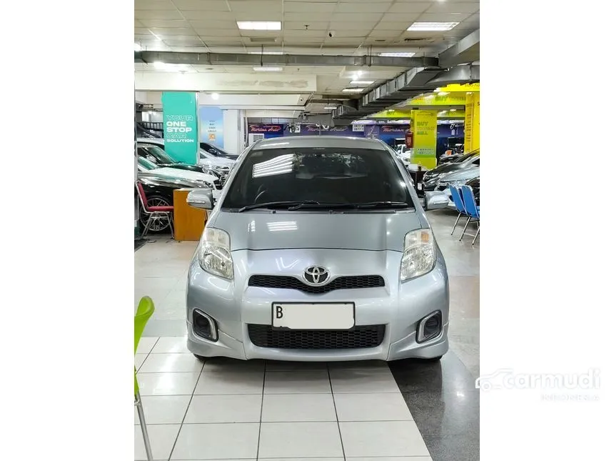 Jual Mobil Toyota Yaris 2013 E 1.5 di DKI Jakarta Automatic Hatchback Silver Rp 89.000.000