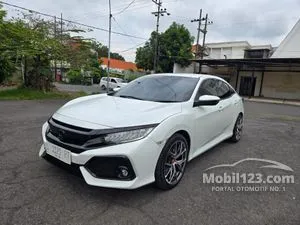 2018 Honda Civic 1.5 E Hatchback