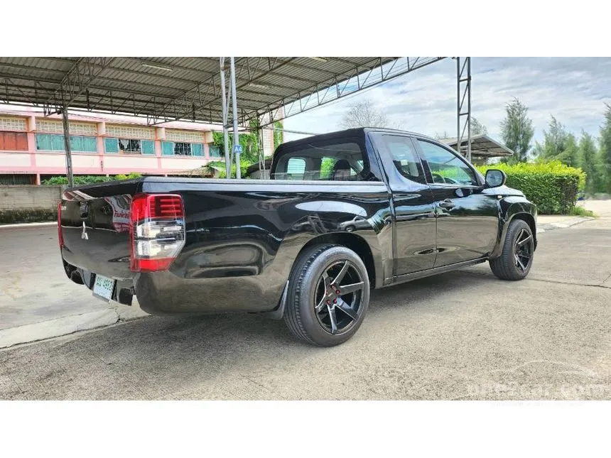 2021 Mitsubishi TRITON GL Mega Cab Pickup