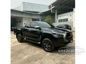 2021 Toyota HILUX REVO 2.4 Prerunner Mid Smart Cab Pickup