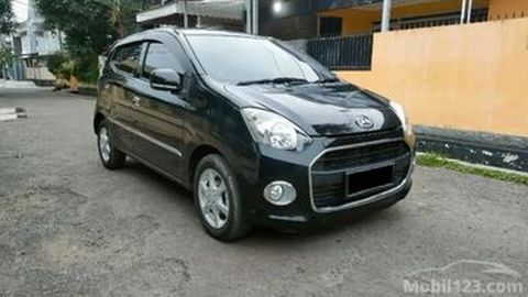Daihatsu Ayla 2014 Bekas Ini Bisa Dipinang dengan DP Rp7 Juta