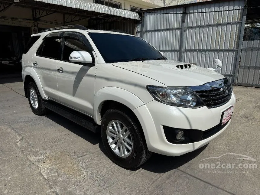 2014 Toyota FORTUNER V SUV
