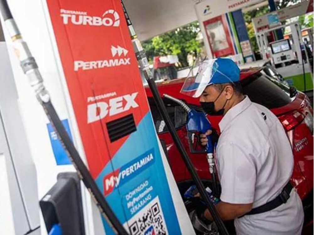 Harga BBM Pertamina Turun per 1 Mei 2023, Pemilik Mobil Diesel bakal Girang!