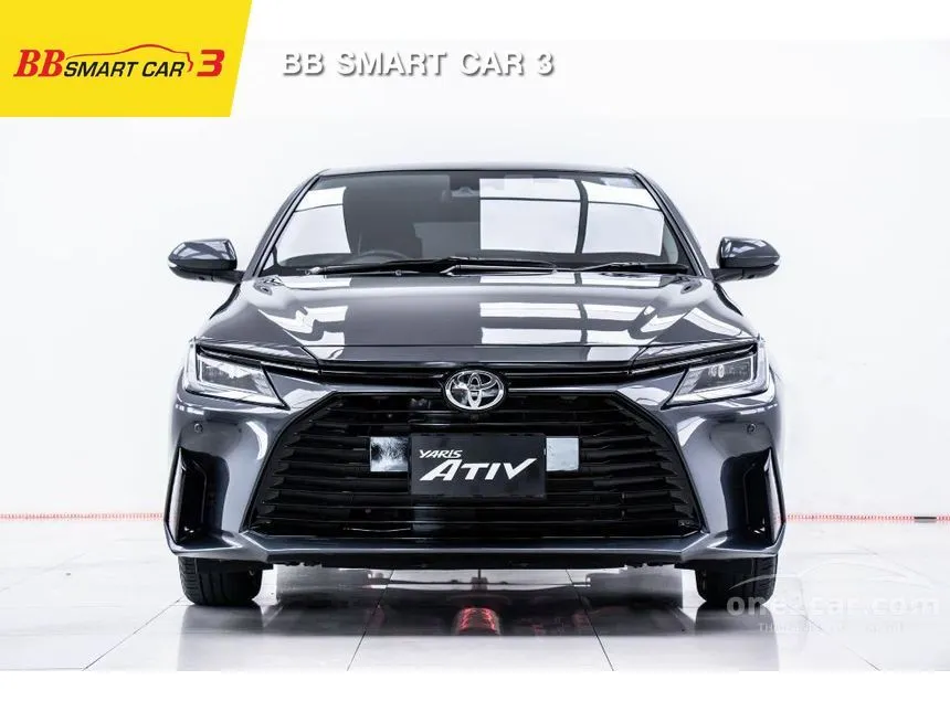 2023 Toyota Yaris Ativ Premium Sedan