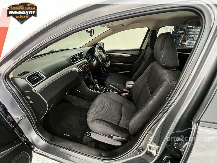 2016 Suzuki SWIFT GA Hatchback