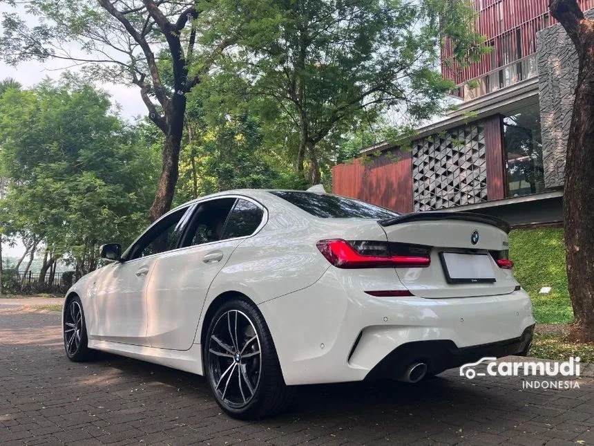 2021 BMW 330i M Sport Sedan