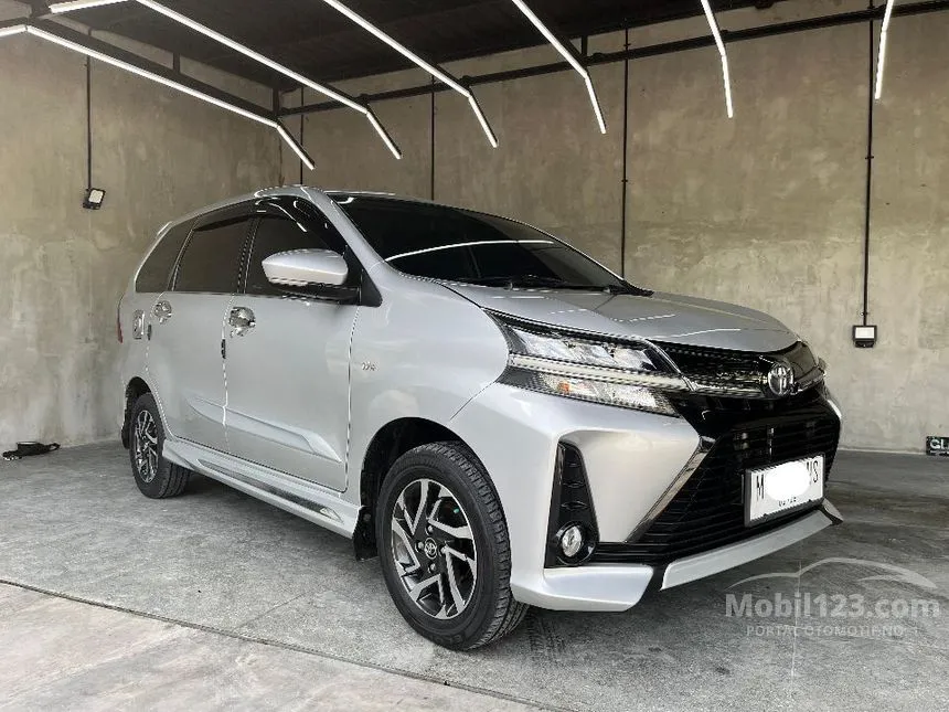 Jual Mobil Toyota Avanza 2019 Veloz 1.5 di Jawa Timur Manual MPV Silver Rp 185.000.000