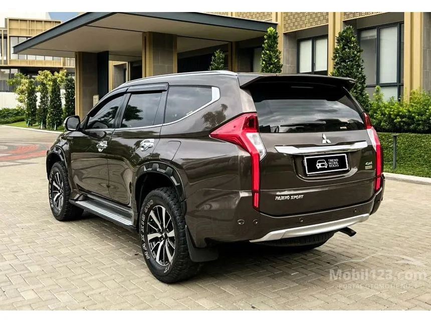 2019 Mitsubishi Pajero Sport Dakar 4X4 SUV