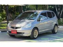 2004 Honda JAZZ 1.5 (ปี 03-07) E Hatchback