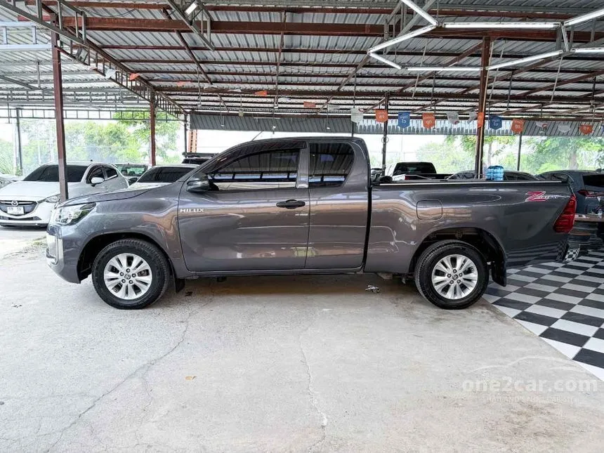 2022 Toyota HILUX REVO Z Edition Entry Smart Cab Pickup