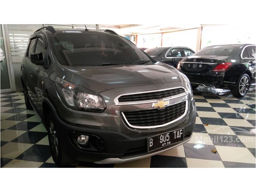 Jual Mobil  Chevrolet  Spin  2021 ACTIV  1 5 di DKI Jakarta 