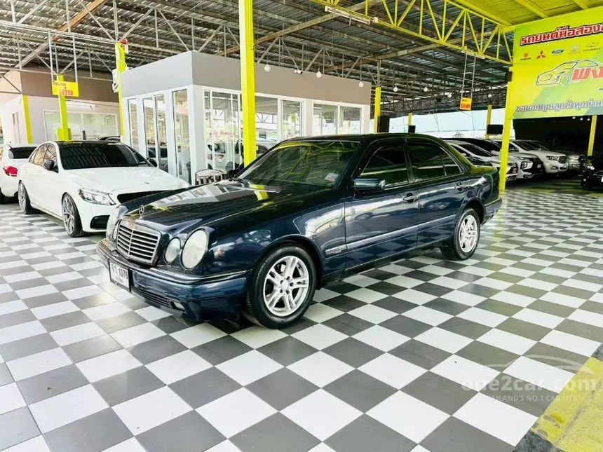 1996 Mercedes-Benz E230 Elegance Sedan
