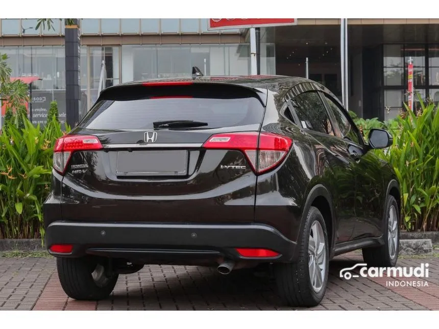 2018 Honda HR-V S SUV