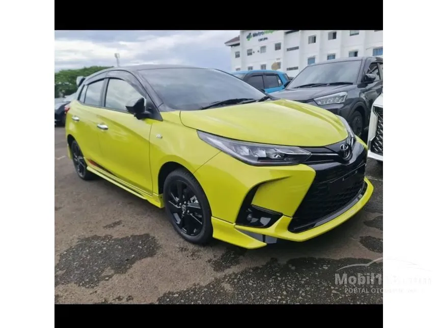 Jual Mobil Toyota Yaris 2025 GR Sport 3 AB (2 Tone) 1.5 di Jawa Barat Automatic Hatchback Kuning Rp 334.900.000