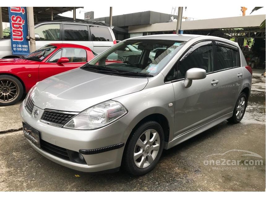 Nissan tiida 2009