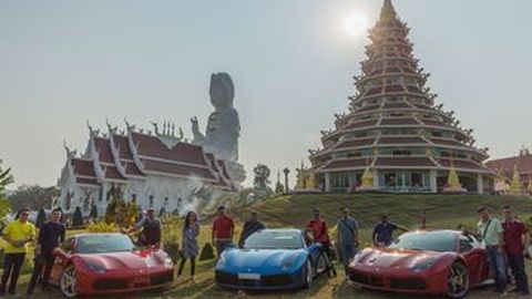 Ferrari Ajak Calon Pembeli Jalan-jalan di Thailand